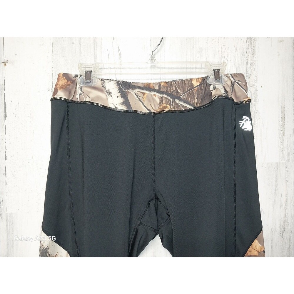 Legendary Women's Large Black And Camo Leggings - Picture 3 of 8
